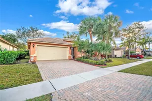 8046 Duomo Cir, Boynton Beach, FL 33472 - Photo 10