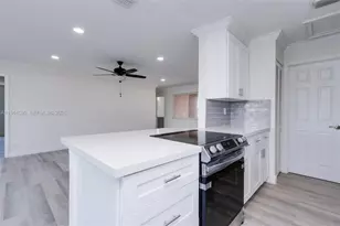 922 Nautilus Isle, Dania Beach, FL 33004 - Photo 8