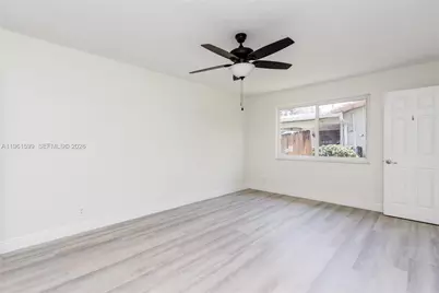 922 Nautilus Isle, Dania Beach, FL 33004 - Photo 12