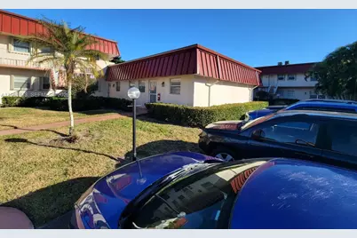 12016 S Greenway Cir S #108, Royal Palm Beach, FL 33411 - Photo 2