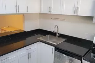 12016 S Greenway Cir S, Royal Palm Beach, FL 33411 - Photo 18