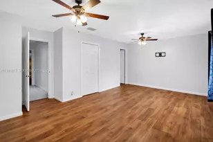 7345 NW 75th St, Tamarac, FL 33321 - Photo 20