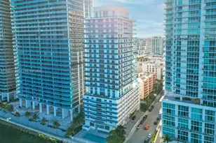 700 NE 25th St, Miami, FL 33137 - Photo 28