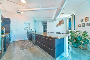 700 NE 25th St, Miami, FL 33137 - Photo 4