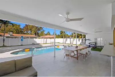 3460 N 46th Ave, Hollywood, FL 33021 - Photo 10