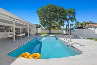 3460 N 46th Ave, Hollywood, FL 33021 - Photo 1