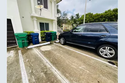 10901 NW 88th Ter #806, Doral, FL 33178 - Photo 26