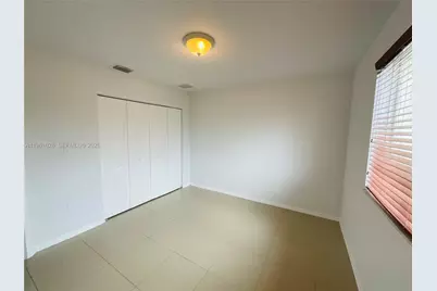 10901 NW 88th Ter #806, Doral, FL 33178 - Photo 16