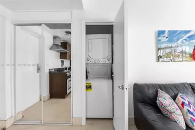 1300 Pennsylvania Ave #305, Miami Beach, FL 33139 - Photo 6