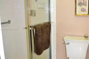 9201 Sunrise Lakes Blvd, Sunrise, FL 33322 - Photo 16