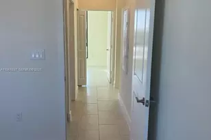 8167 NW 41st St, Doral, FL 33166 - Photo 12