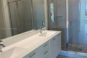 8167 NW 41st St, Doral, FL 33166 - Photo 22