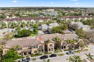 16958 SW 92nd St, Miami, FL 33196 - Photo 2