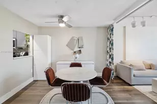1020 Meridian Ave, Miami Beach, FL 33139 - Photo 8
