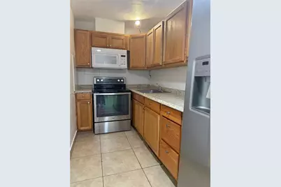 4805 NW 7th St #408-15, Miami, FL 33126 - Photo 4