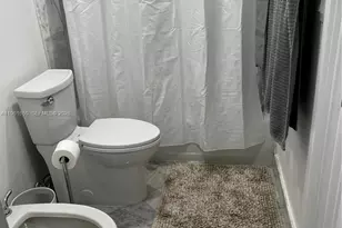 401 Ocean Dr, Miami Beach, FL 33139 - Photo 24