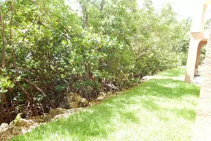 19877 E Country Club Dr, Aventura, FL 33180 - Photo 10