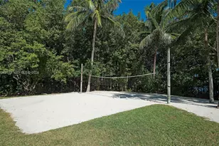 5860 Paradise Point Dr, Palmetto Bay, FL 33157 - Photo 96