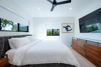 7548 Adventure Ave, North Bay Village, FL 33141 - Photo 12