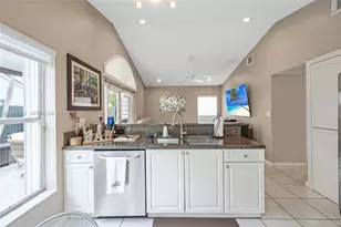 16322 SW 76th St, Miami, FL 33193 - Photo 12