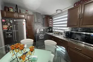 19800 SW 180th Ave, Miami, FL 33187 - Photo 4