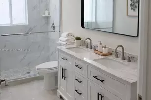 3079 NW Flagler Terrace, Miami, FL 33125 - Photo 12