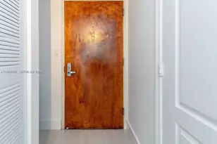 1200 Brickell Bay Dr, Miami, FL 33131 - Photo 4