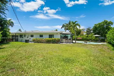 2701 NE 52nd St, Lighthouse Point, FL 33064 - Photo 50