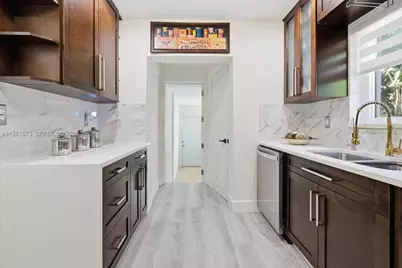 2400 SW 21st Ter, Miami, FL 33145 - Photo 22