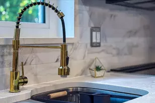 2400 SW 21st Ter, Miami, FL 33145 - Photo 26