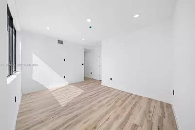 11 NE 51 St #3, Miami, FL 33137 - Photo 12