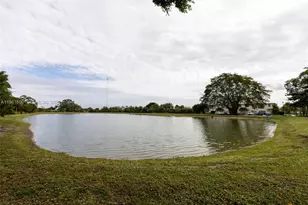 4400 Hillcrest Dr, Hollywood, FL 33021 - Photo 20