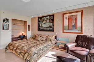 2000 Island Blvd, Aventura, FL 33160 - Photo 10