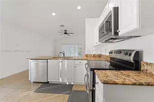 17491 SW 33rd St, Miramar, FL 33029 - Photo 12