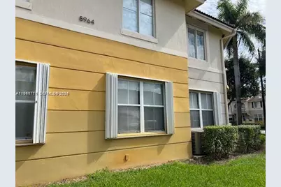 8964 W Flagler St #112, Miami, FL 33174 - Photo 20