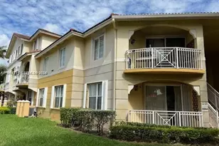 8964 W Flagler St, Miami, FL 33174 - Photo 2