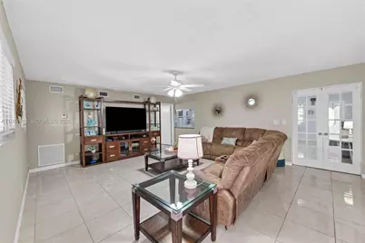 1916 N 36th Ave, Hollywood, FL 33021 - Photo 10