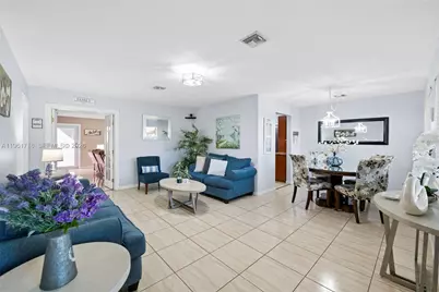 1916 N 36th Ave, Hollywood, FL 33021 - Photo 4