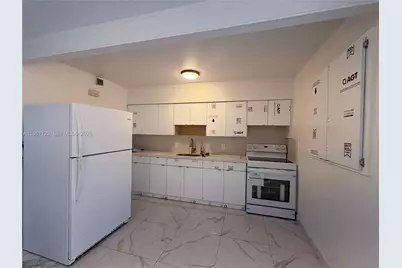 2752 SW 25th Ter #B, Miami, FL 33133 - Photo 10