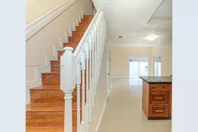 5698 W 25th Ct #5698, Hialeah, FL 33016 - Photo 4