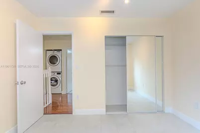 5698 W 25th Ct #5698, Hialeah, FL 33016 - Photo 16