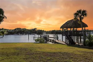 19655 Riverside Dr, Jupiter, FL 33469 - Photo 6