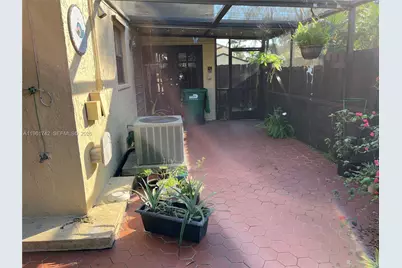 12713 SW 70th Ln, Miami, FL 33183 - Photo 10