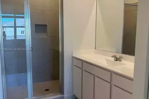 363 SE Crossoak Ln, Port Saint Lucie, FL 34984 - Photo 6