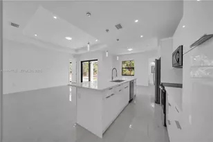 4703 Sara Ave N, Lehigh Acres, FL 33971 - Photo 6