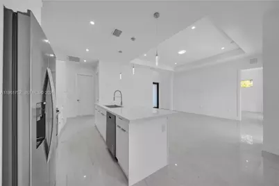 4703 Sara Ave N, Lehigh Acres, FL 33971 - Photo 10