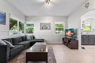 201 Flagler Dr, Miami Springs, FL 33166 - Photo 2