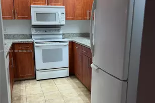 13255 SW 16th Ct, Pembroke Pines, FL 33027 - Photo 18