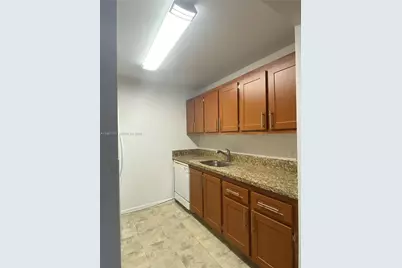 13255 SW 16th Ct, Pembroke Pines, FL 33027 - Photo 12