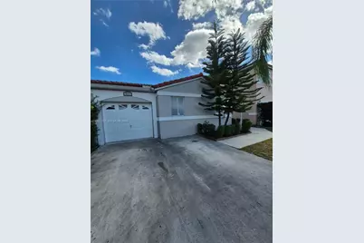 16955 SW 142nd Pl, Miami, FL 33177 - Photo 2
